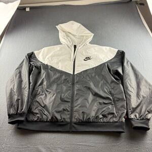Nike Jacket Women's XL White Black Sportswear Windrunner Lightweight CN6910-011